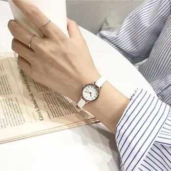 Autor malé dial biele ženy sledovať ulzzang luxusné módne značky quartz žena retro vintage hodinky kožené lady náramkové hodinky