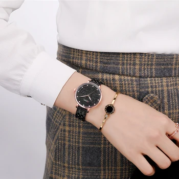 Top Značky CURREN Hodinky Ženy Elegantné Šaty Zlaté Náramkové hodinky z Nerezovej Ocele Žena Hodiny 2019 Módne Luxusné Dámske Hodinky